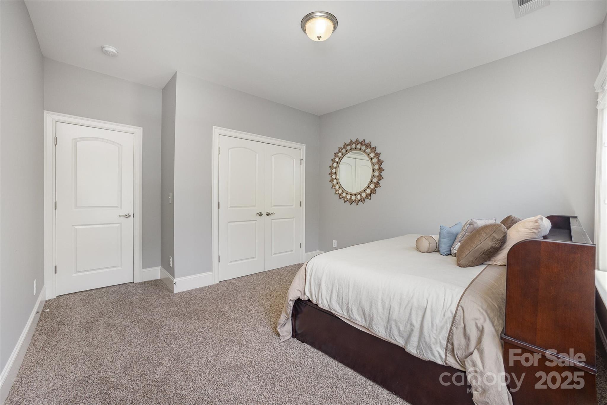 5706 Sardis Hall Court Charlotte NC 28270
