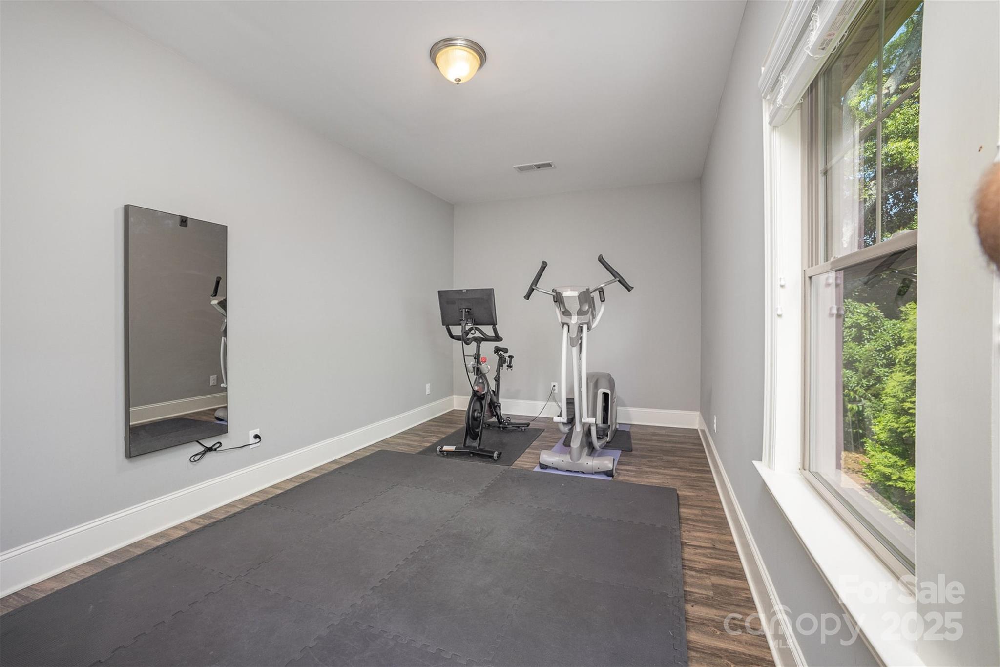 5706 Sardis Hall Court Charlotte NC 28270