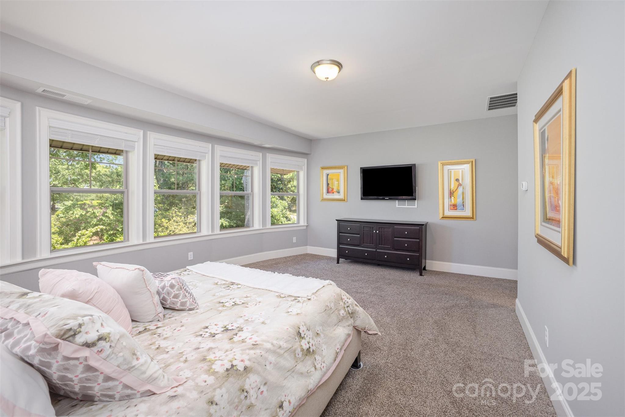 5706 Sardis Hall Court Charlotte NC 28270
