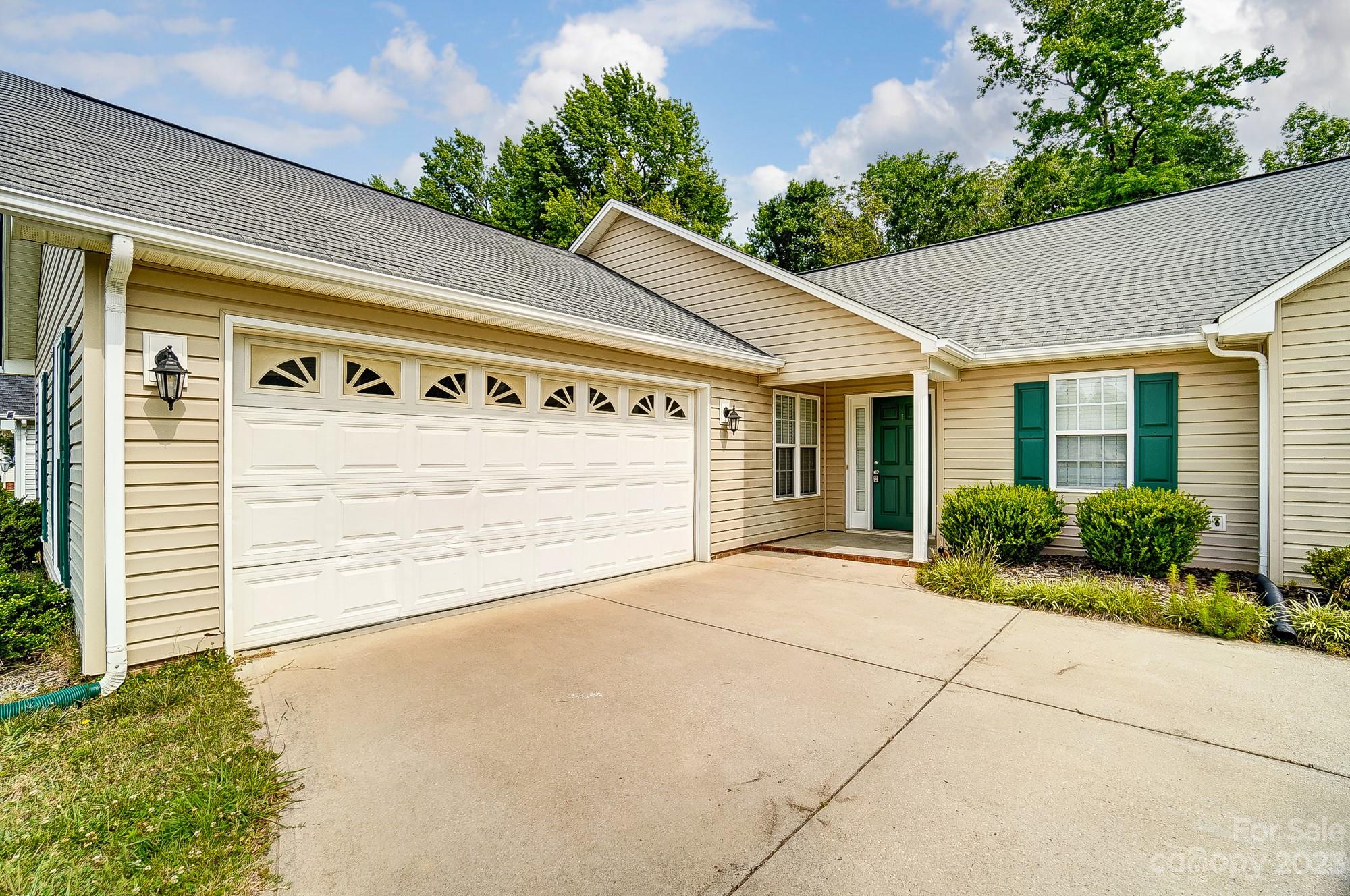 4162 Timberwood Drive Gastonia NC 28056