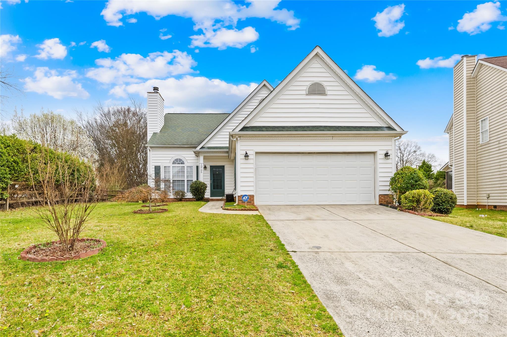 13705 Queenswater Lane Charlotte NC 28273