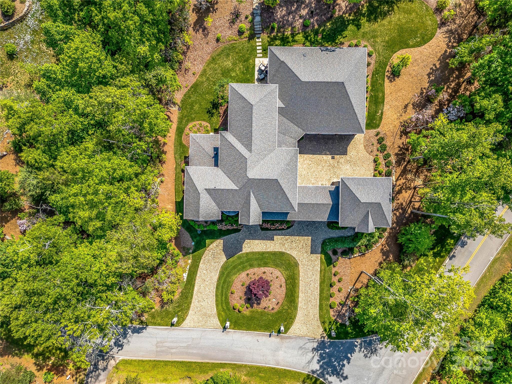 1905 White Tree Trail Arden NC 28704