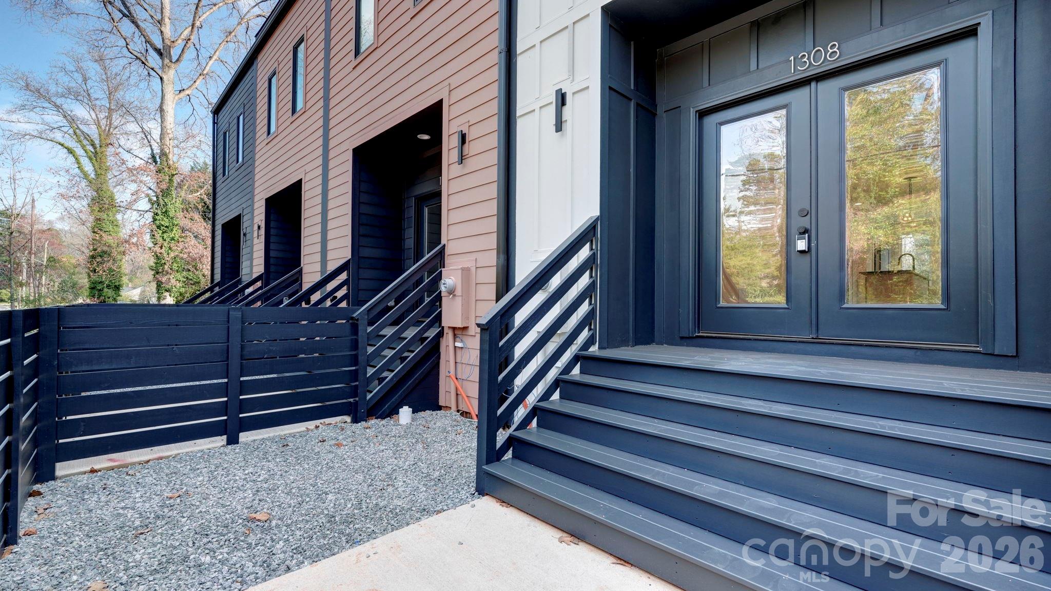 1308 Carolyn Drive Charlotte NC 28205