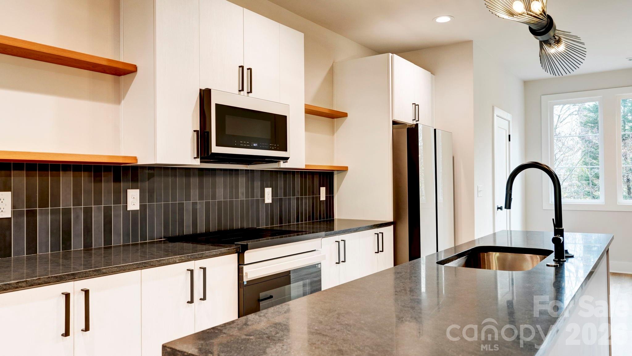 1308 Carolyn Drive Charlotte NC 28205