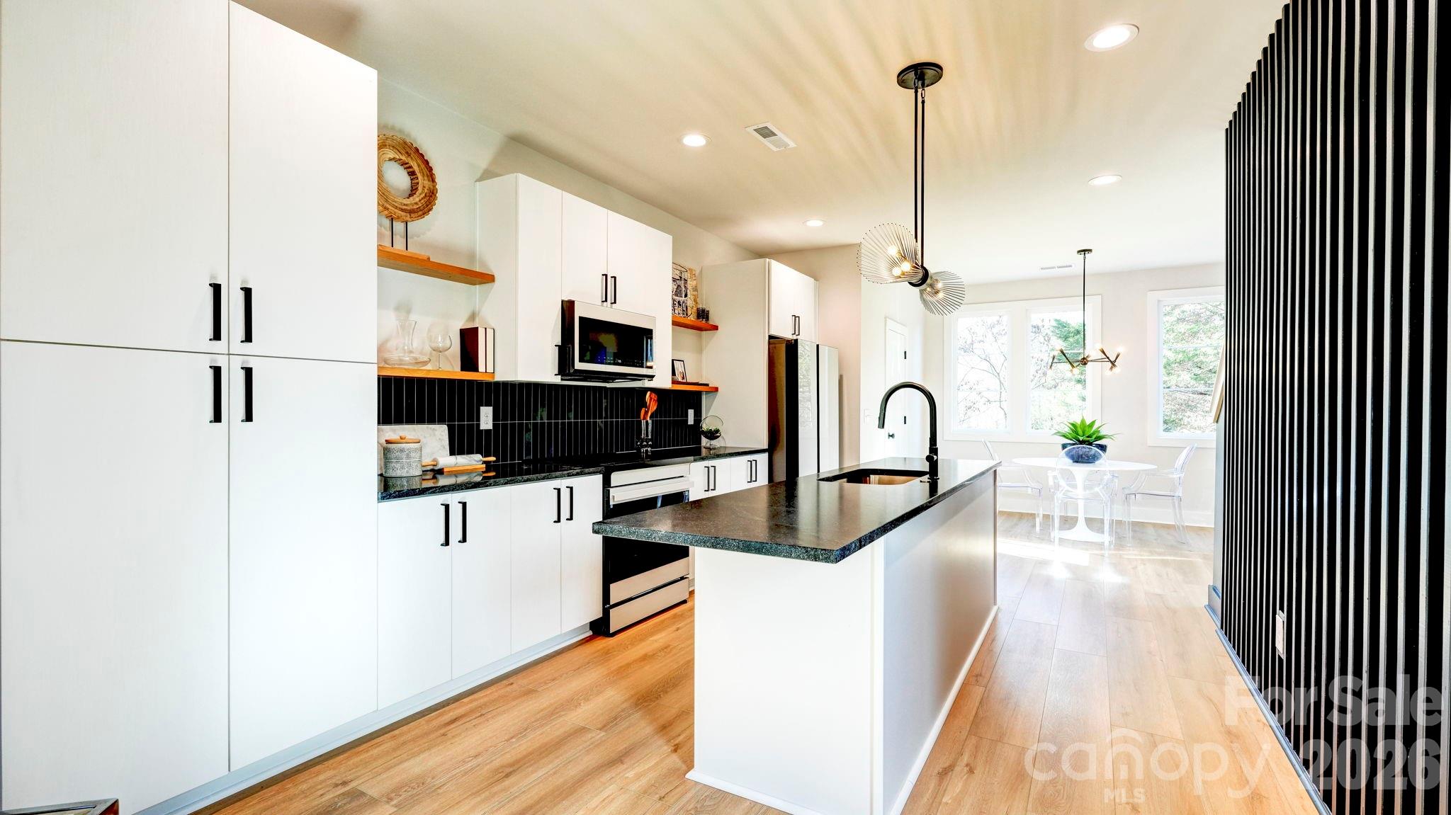 1308 Carolyn Drive Charlotte NC 28205