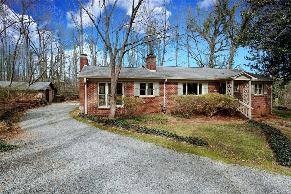 6938 Pleasant Oaks Circle Charlotte NC 28216