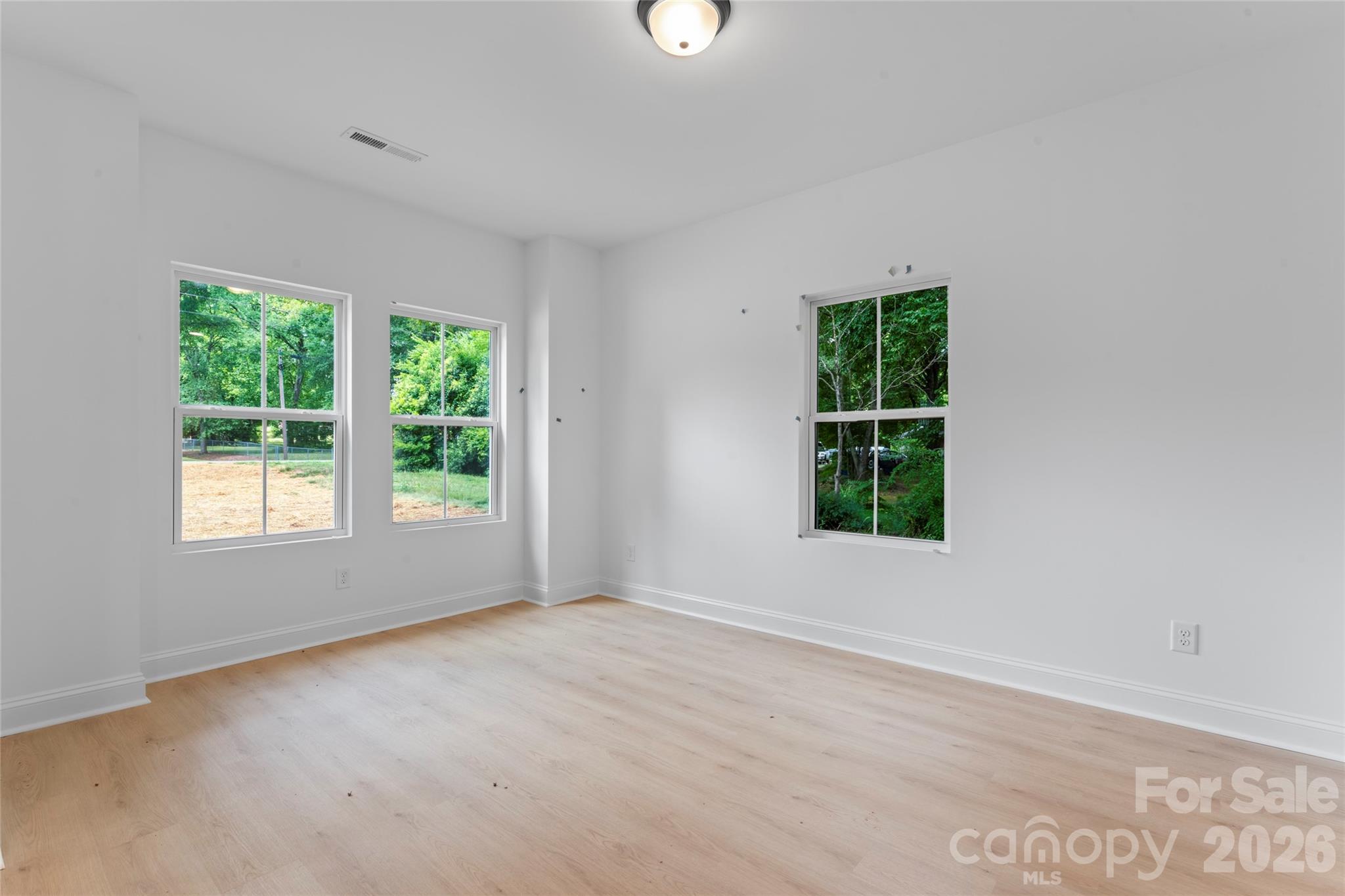 802 Patricia Avenue Harrisburg NC 28075