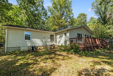 602 Tomahawk Avenue Black Mountain NC 28711