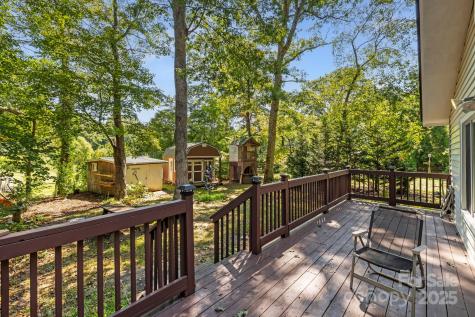 602 Tomahawk Avenue Black Mountain NC 28711