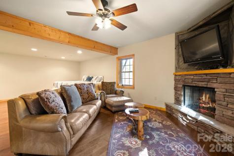 105 Palisade Drive Mill Spring NC 28756