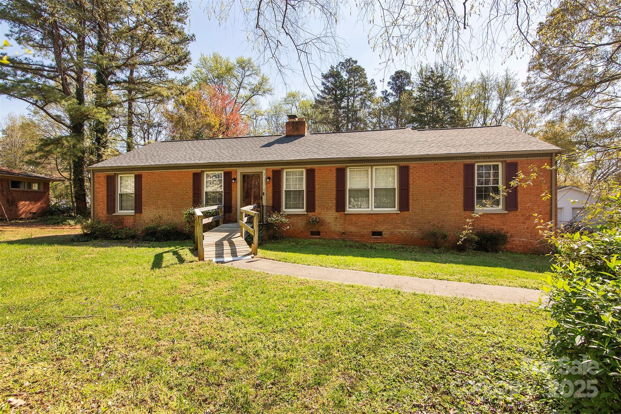 7210 Lakeside Drive N Charlotte NC 28215