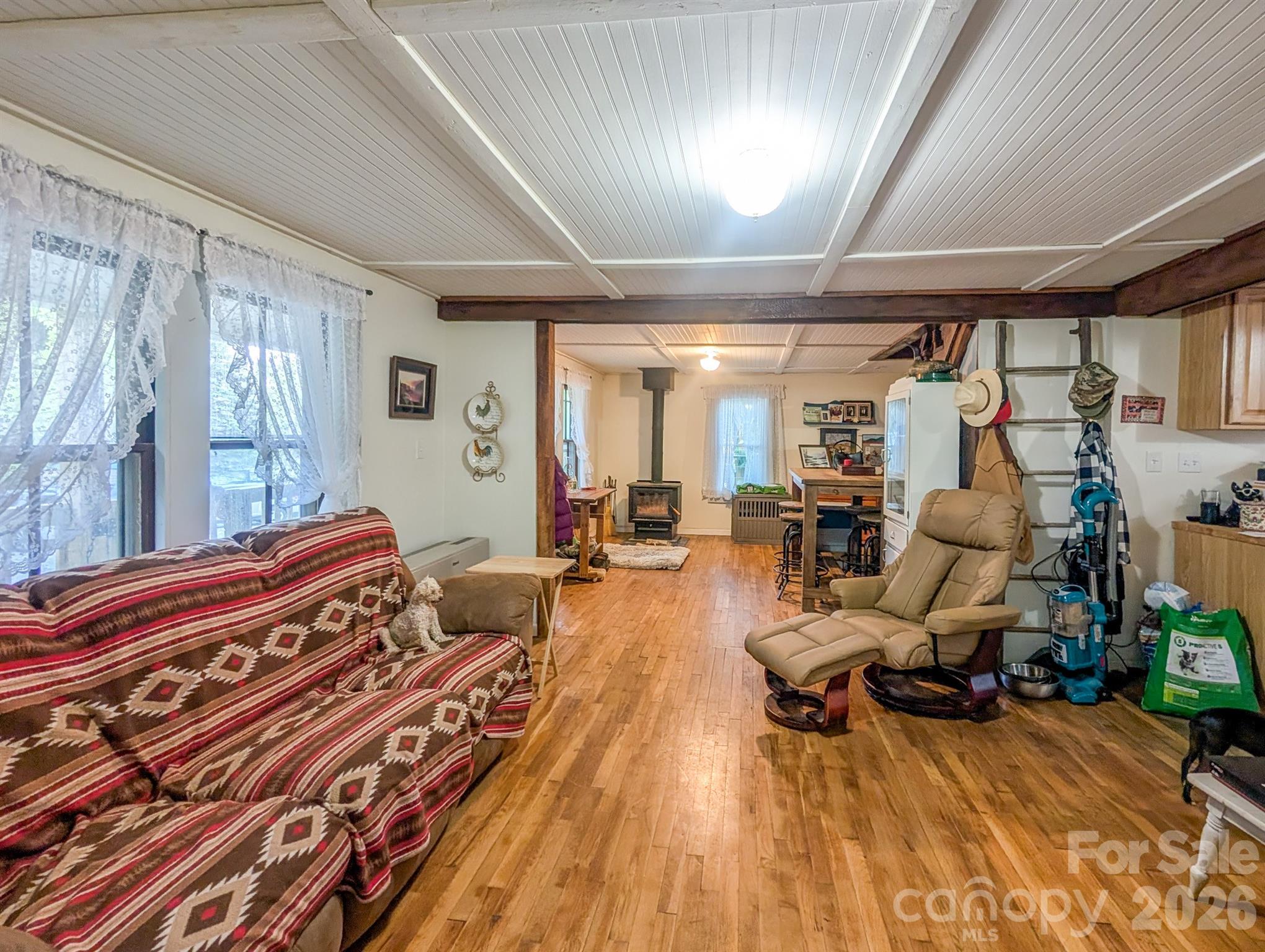 87 Henderson Lane Burnsville NC 28714