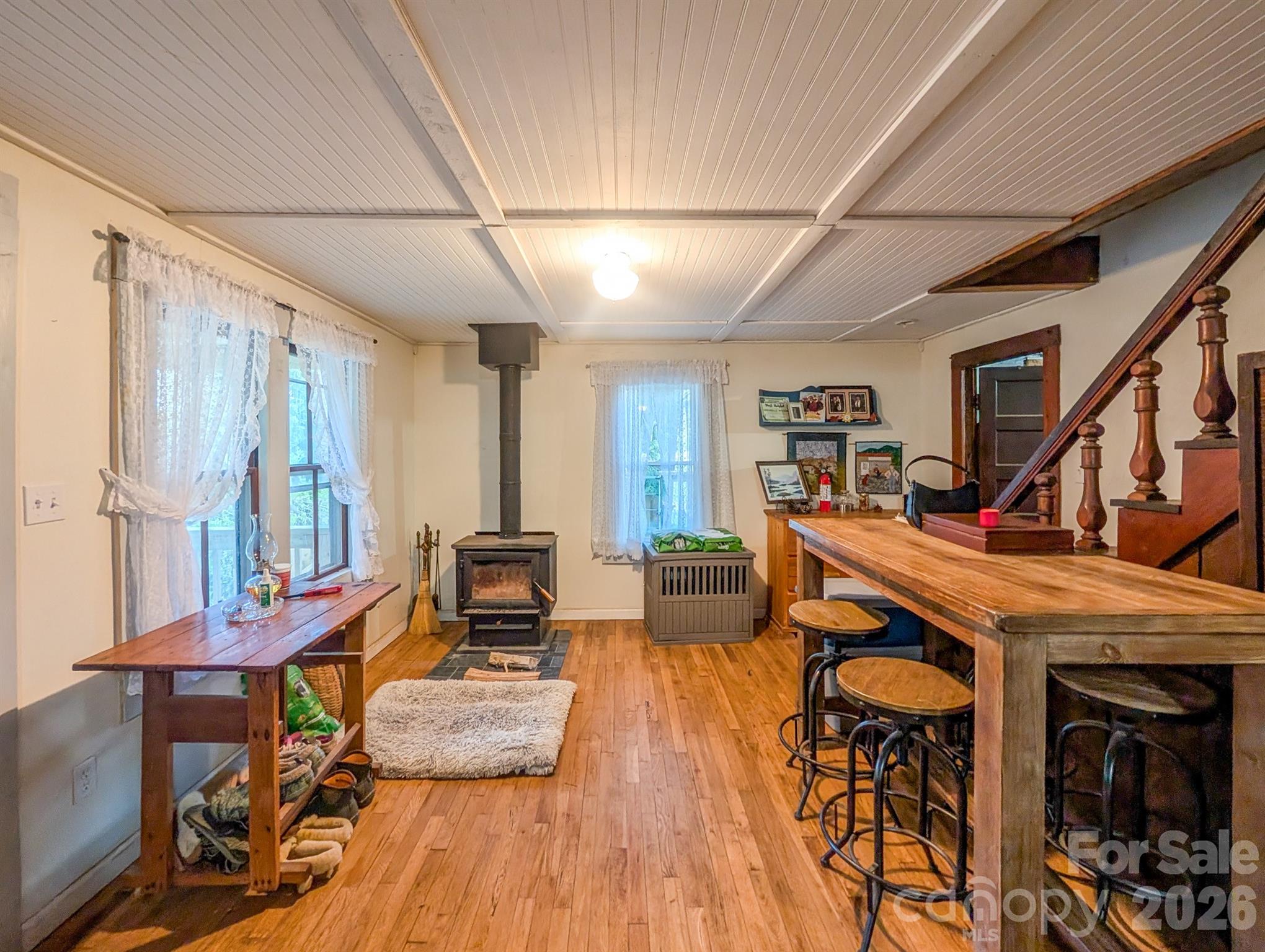 87 Henderson Lane Burnsville NC 28714