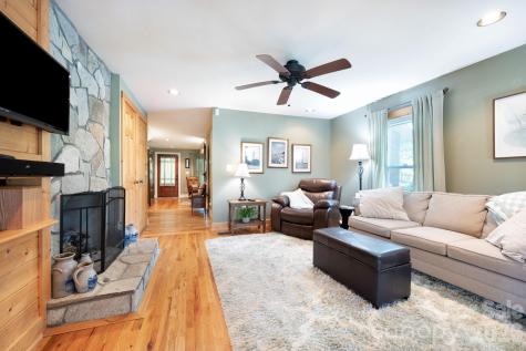 90 Jonestown Road Asheville NC 28804