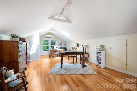 90 Jonestown Road Asheville NC 28804