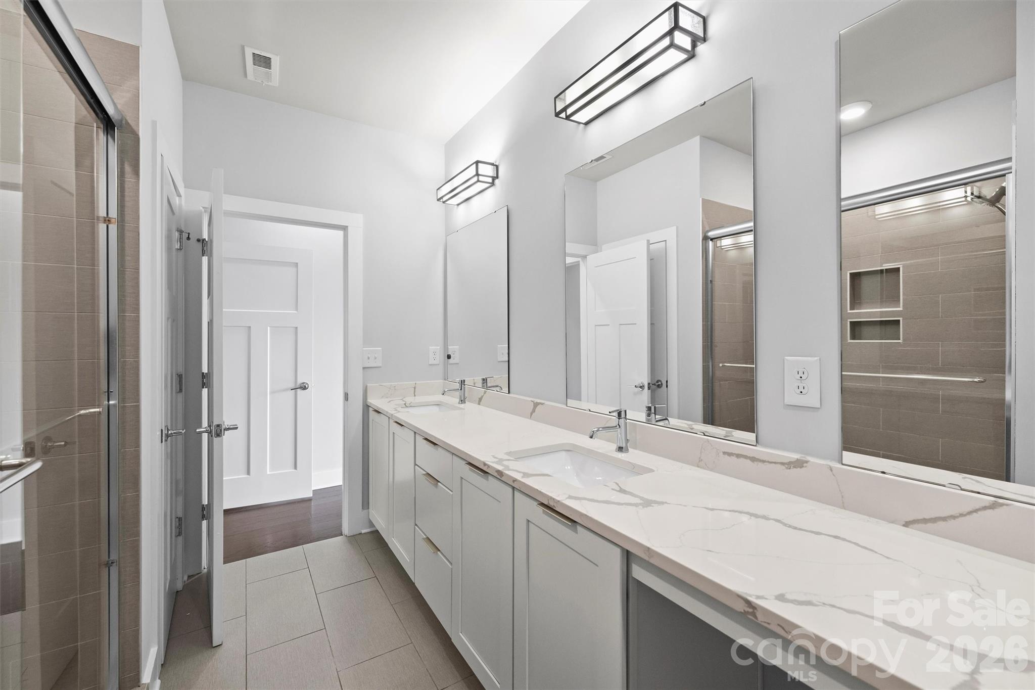 1555 Duckworth Avenue Charlotte NC 28208