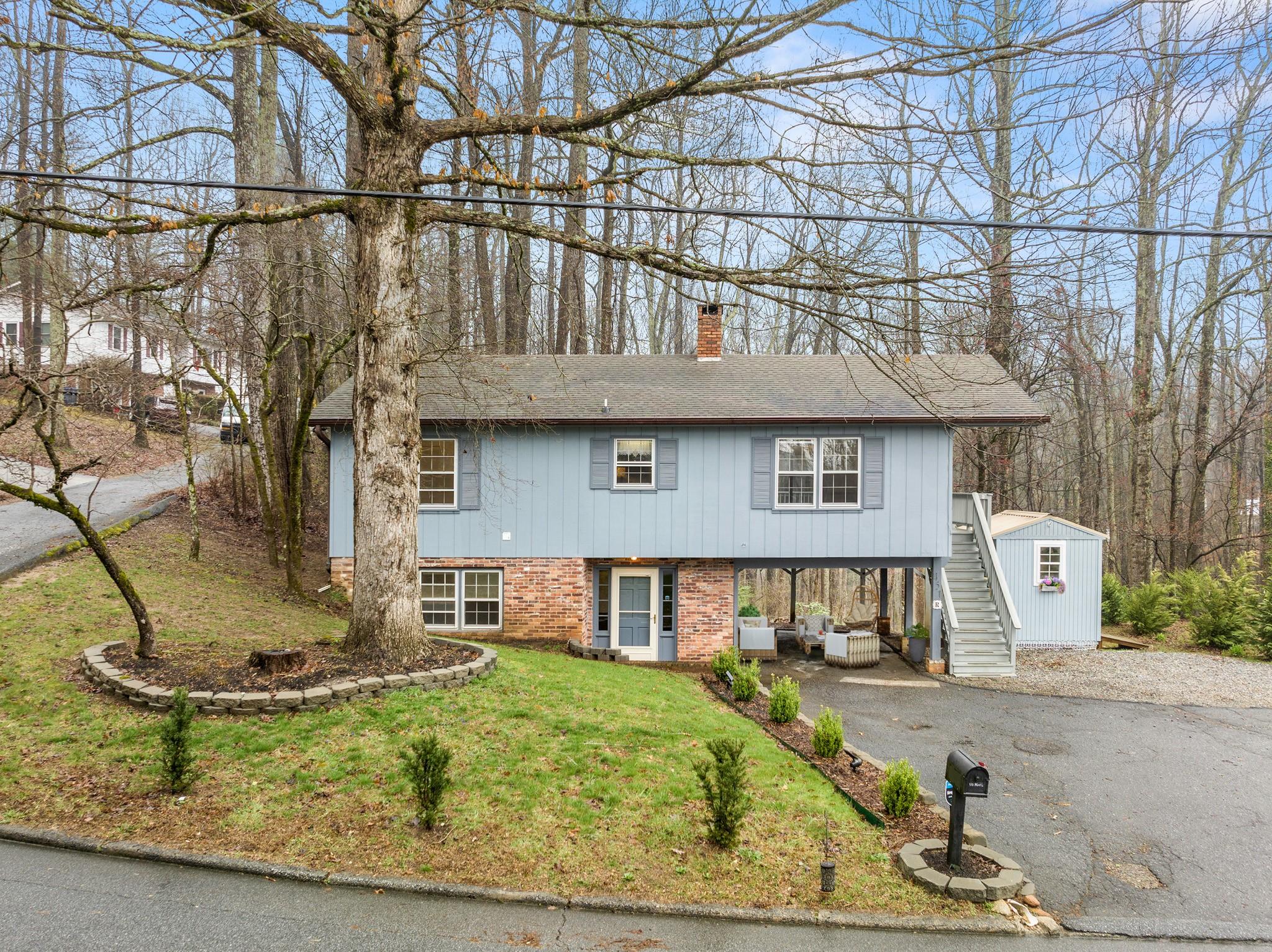 451 Greenville Street Saluda NC 28773