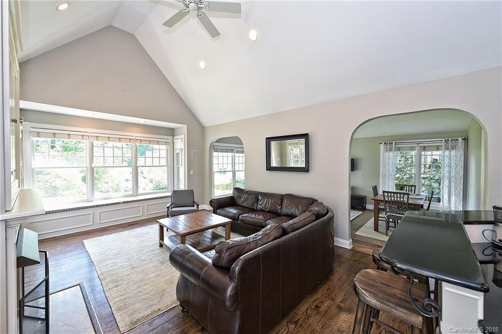 217 Wales Avenue Charlotte NC 28209
