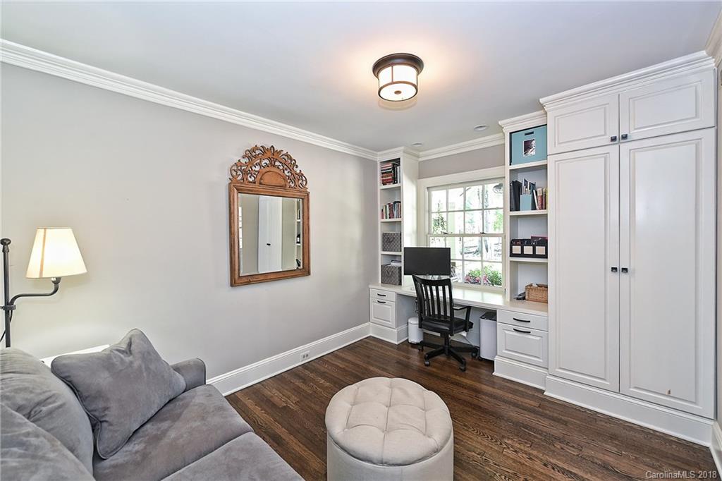 217 Wales Avenue Charlotte NC 28209