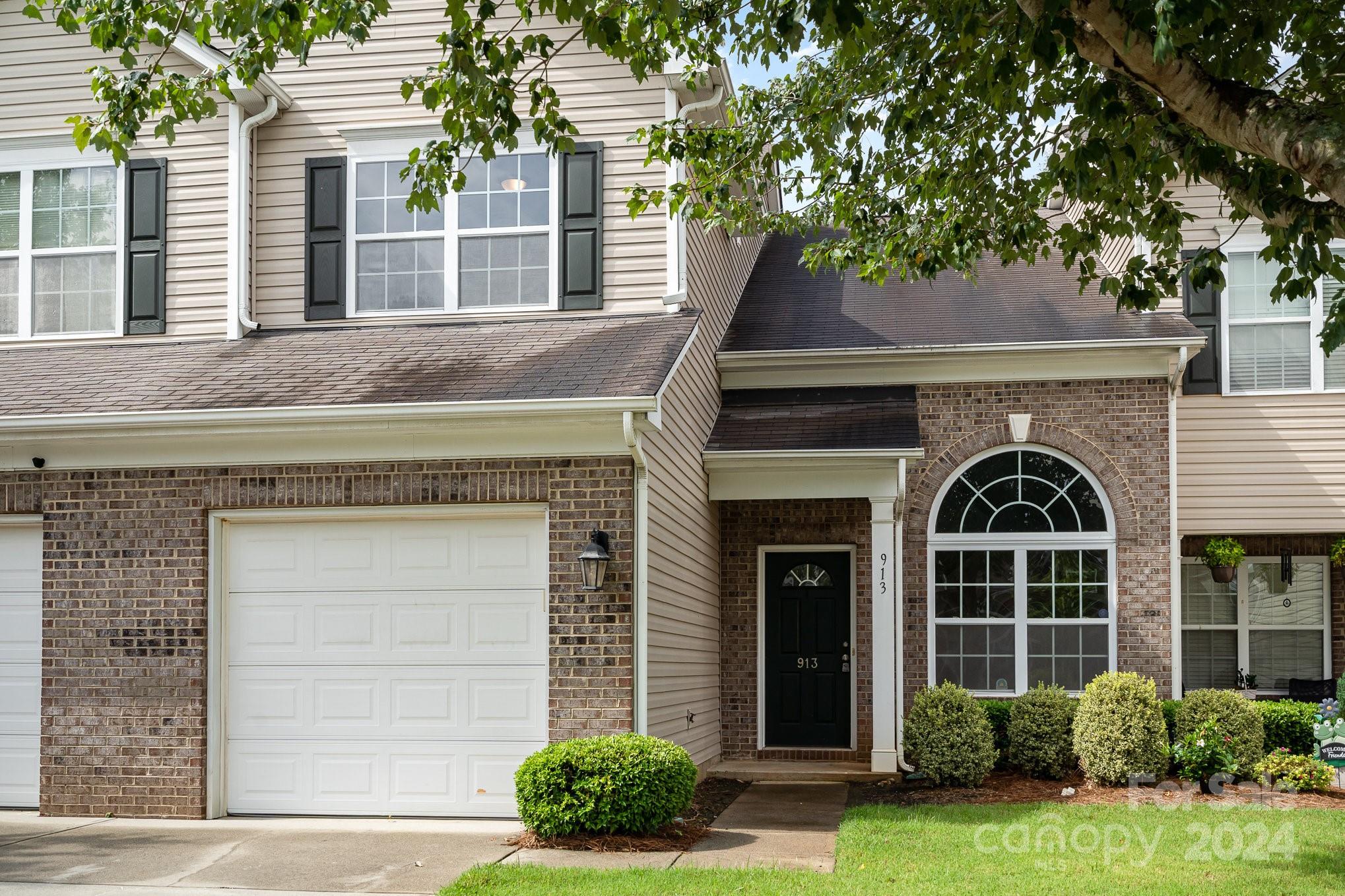 913 Standen Place Court Pineville NC 28134