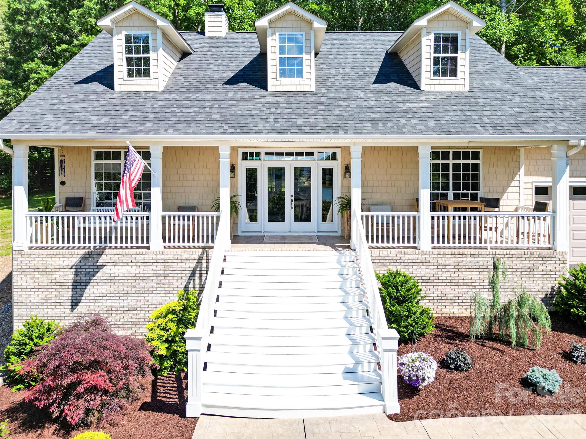 724 Big Indian Loop Mooresville NC 28117