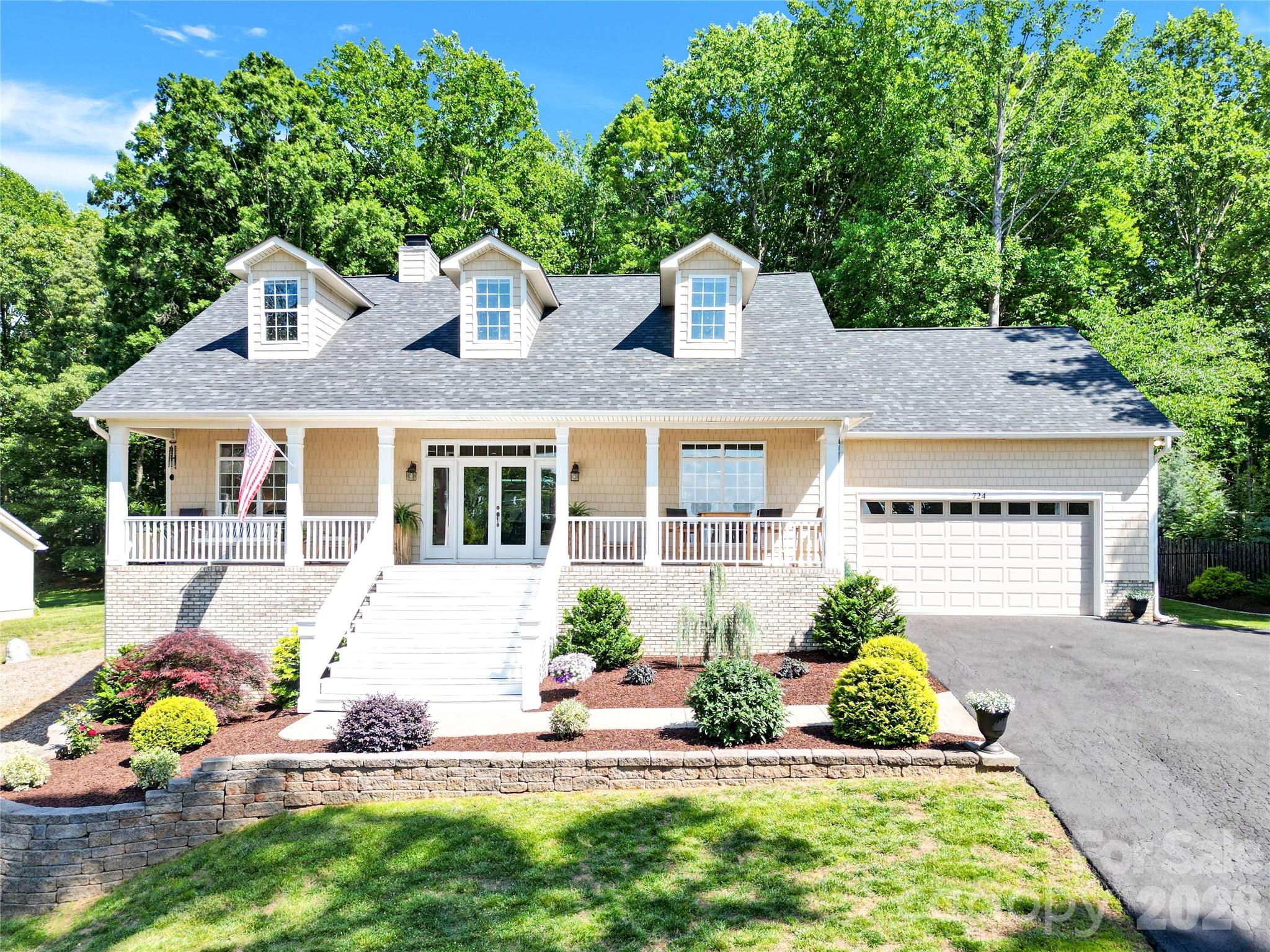 724 Big Indian Loop Mooresville NC 28117