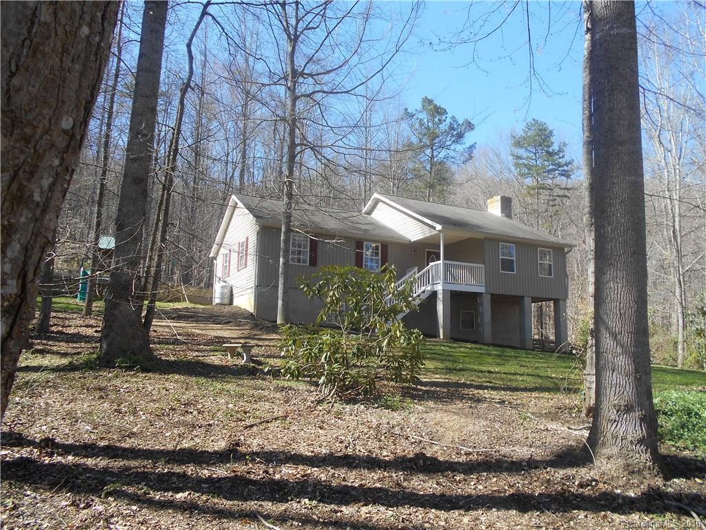 586 Reeves Cove Road Candler NC 28715