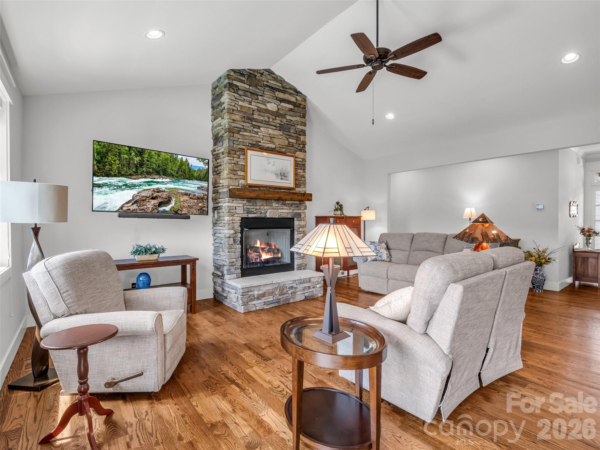 27 Spelter Street Hendersonville NC 28792