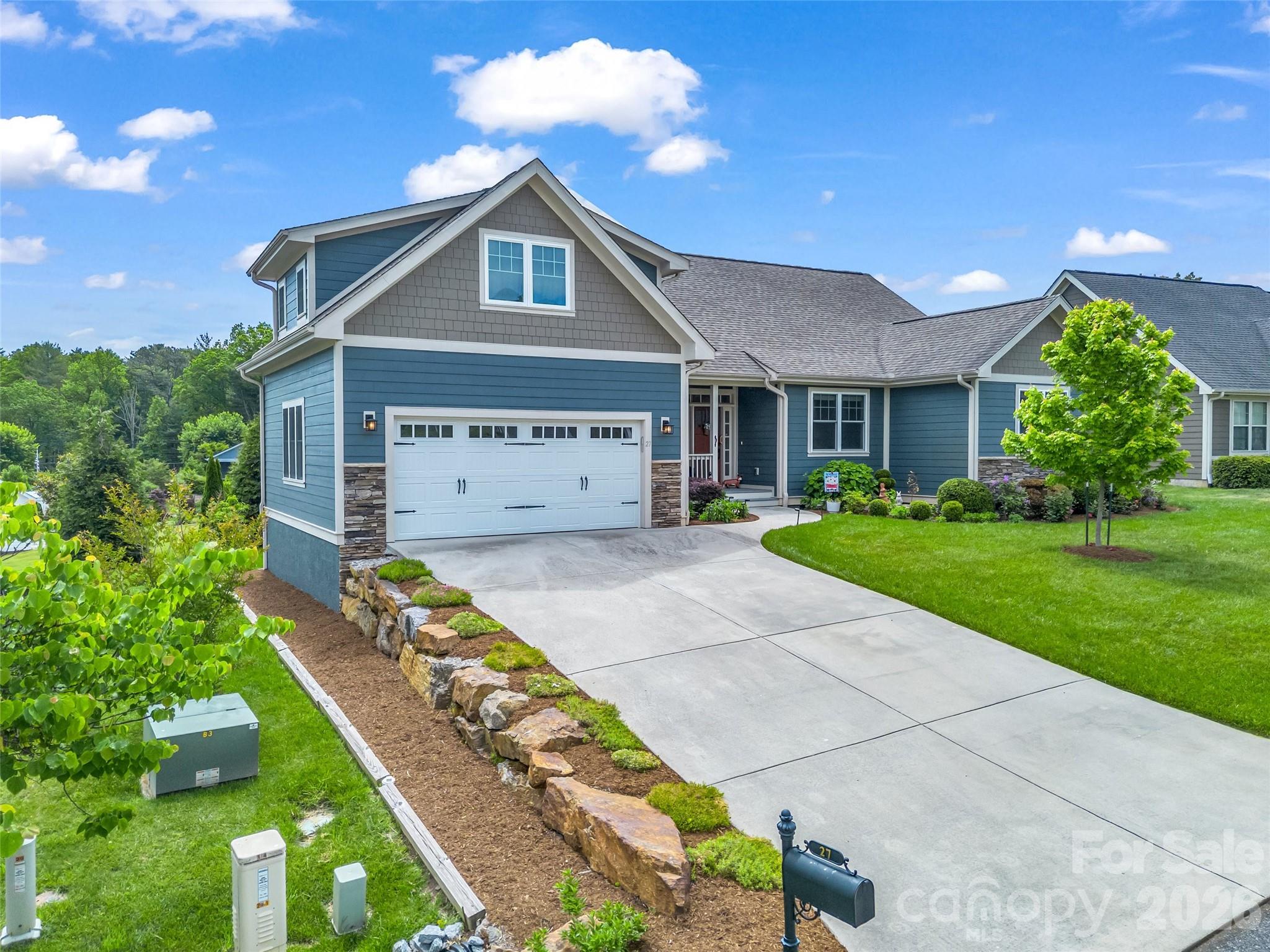 27 Spelter Street Hendersonville NC 28792