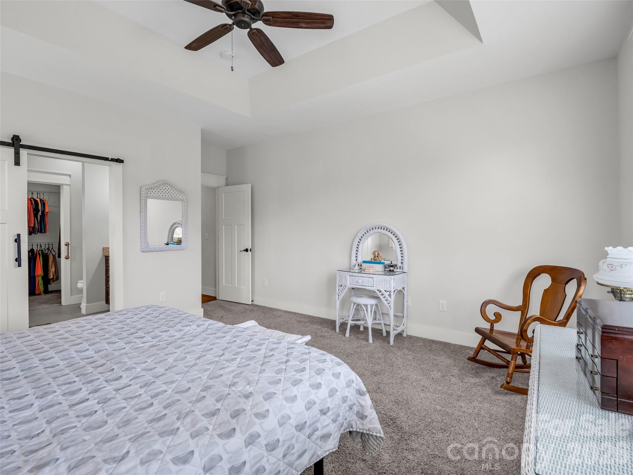 27 Spelter Street Hendersonville NC 28792
