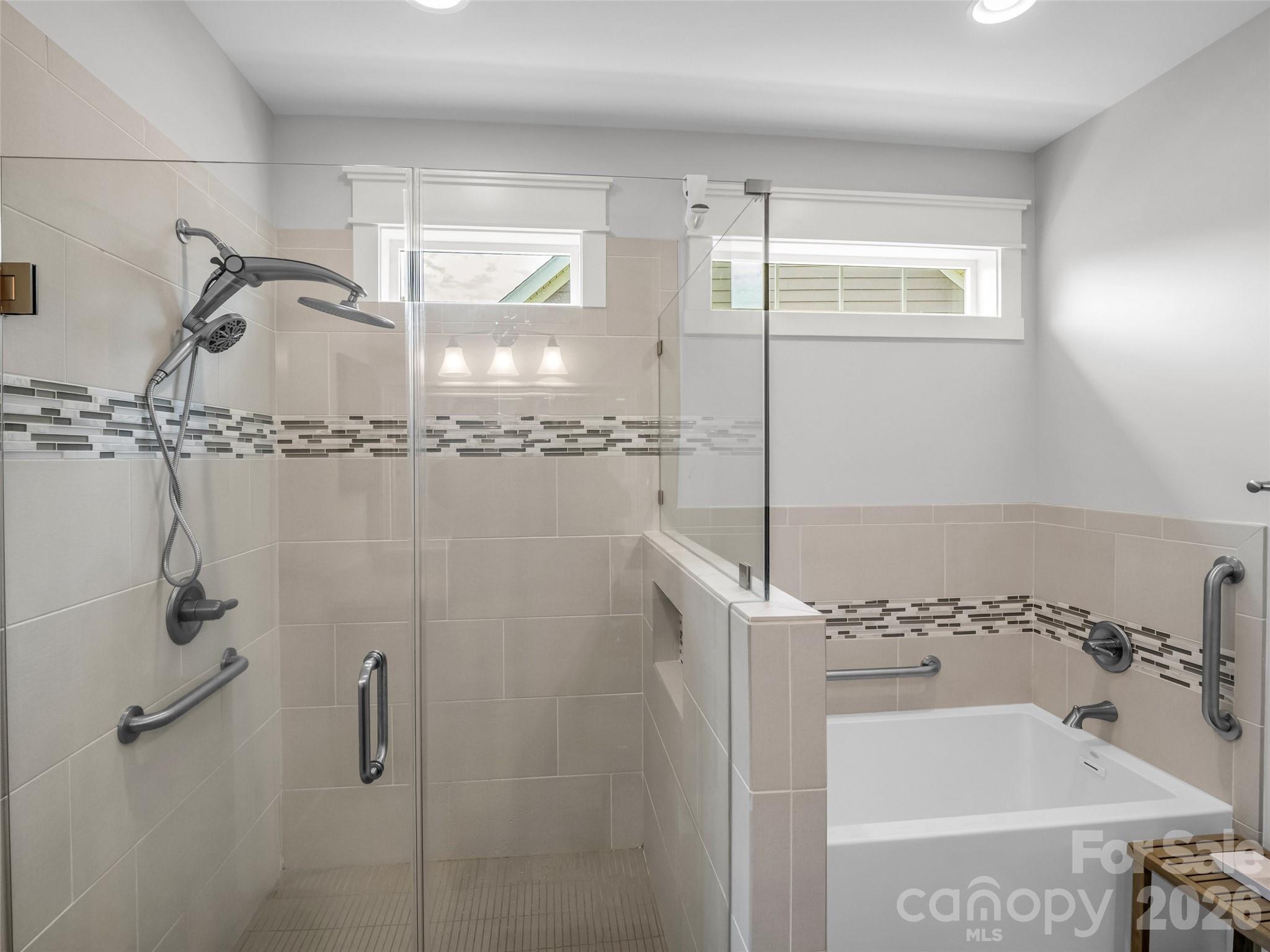 27 Spelter Street Hendersonville NC 28792