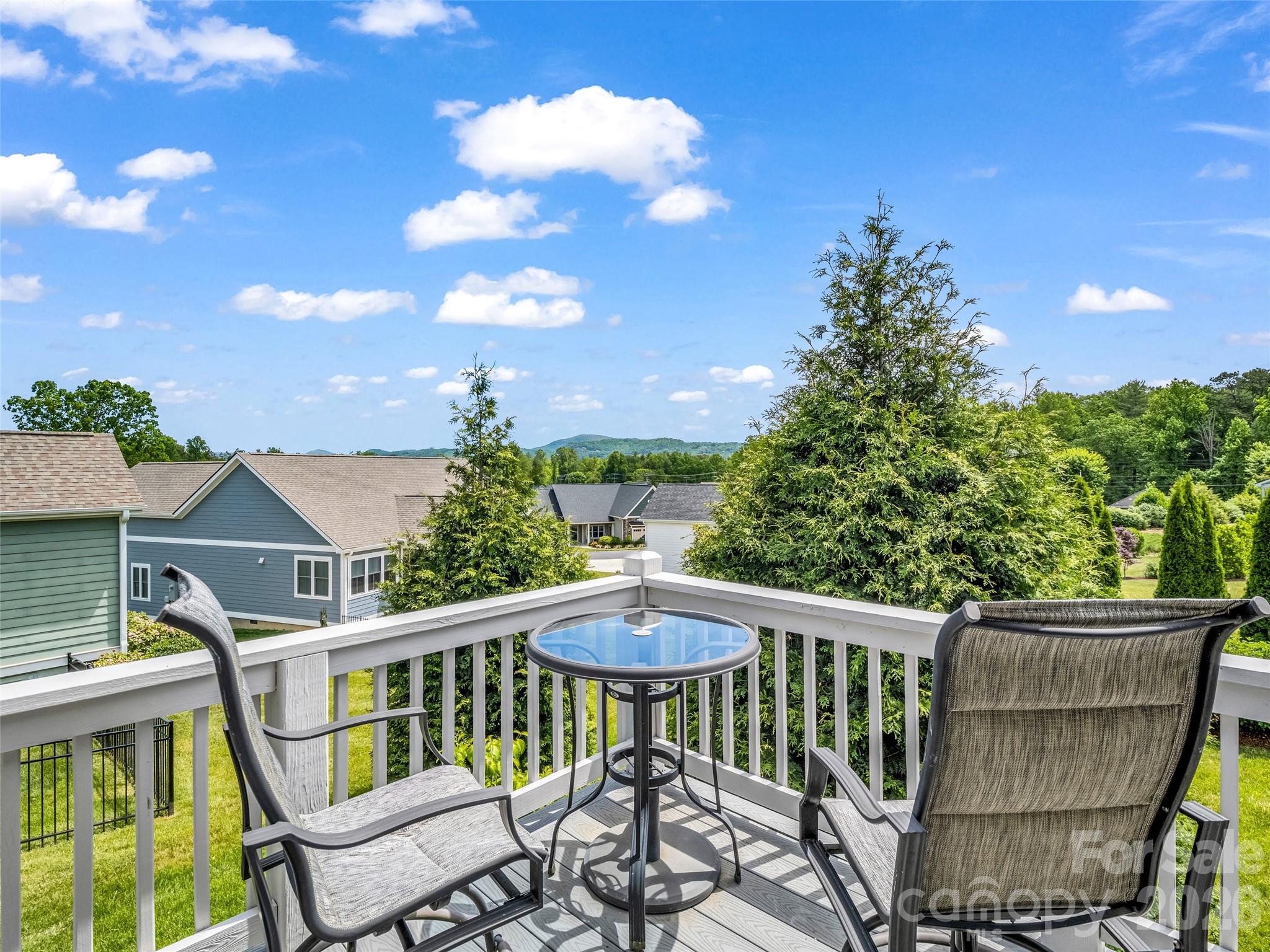 27 Spelter Street Hendersonville NC 28792