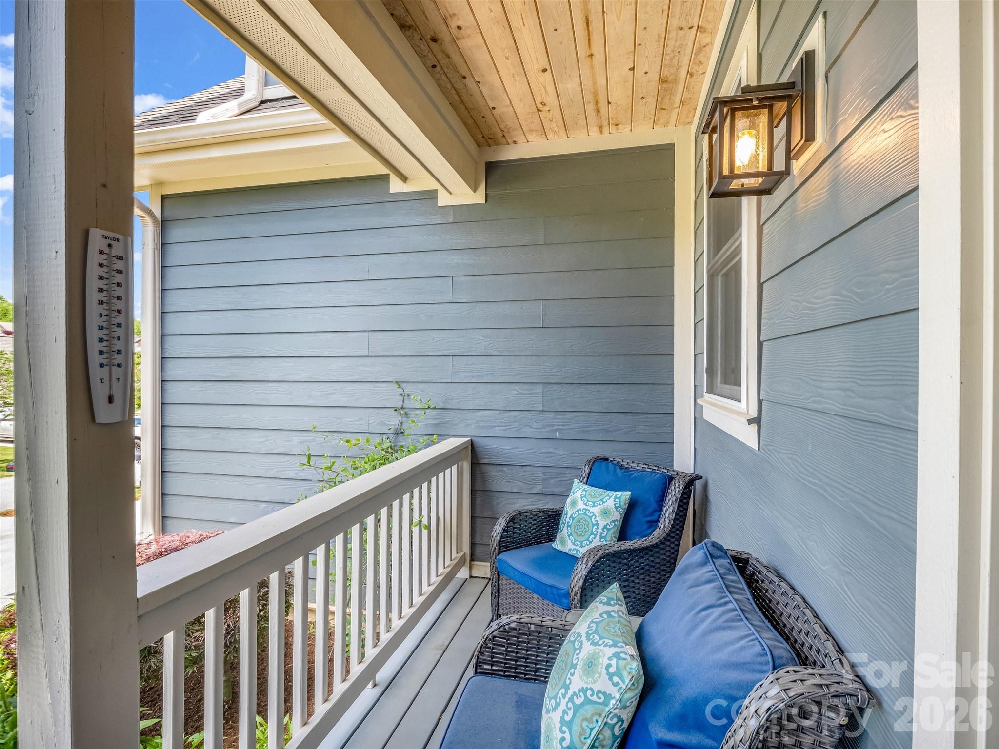 27 Spelter Street Hendersonville NC 28792