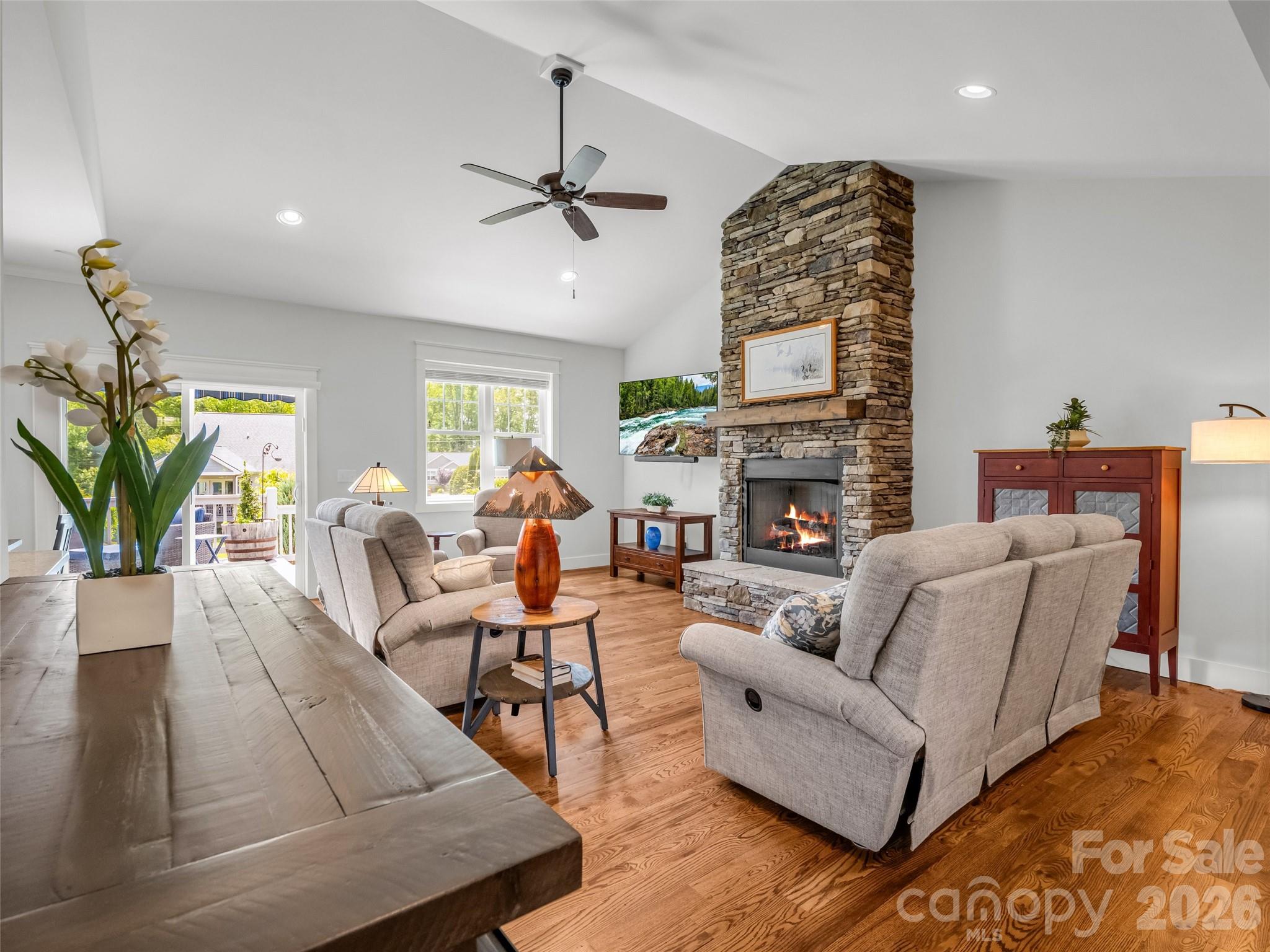 27 Spelter Street Hendersonville NC 28792