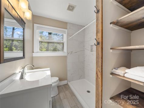 103 Aurora Drive Asheville NC 28805