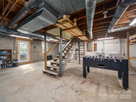 103 Aurora Drive Asheville NC 28805