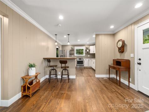 103 Aurora Drive Asheville NC 28805