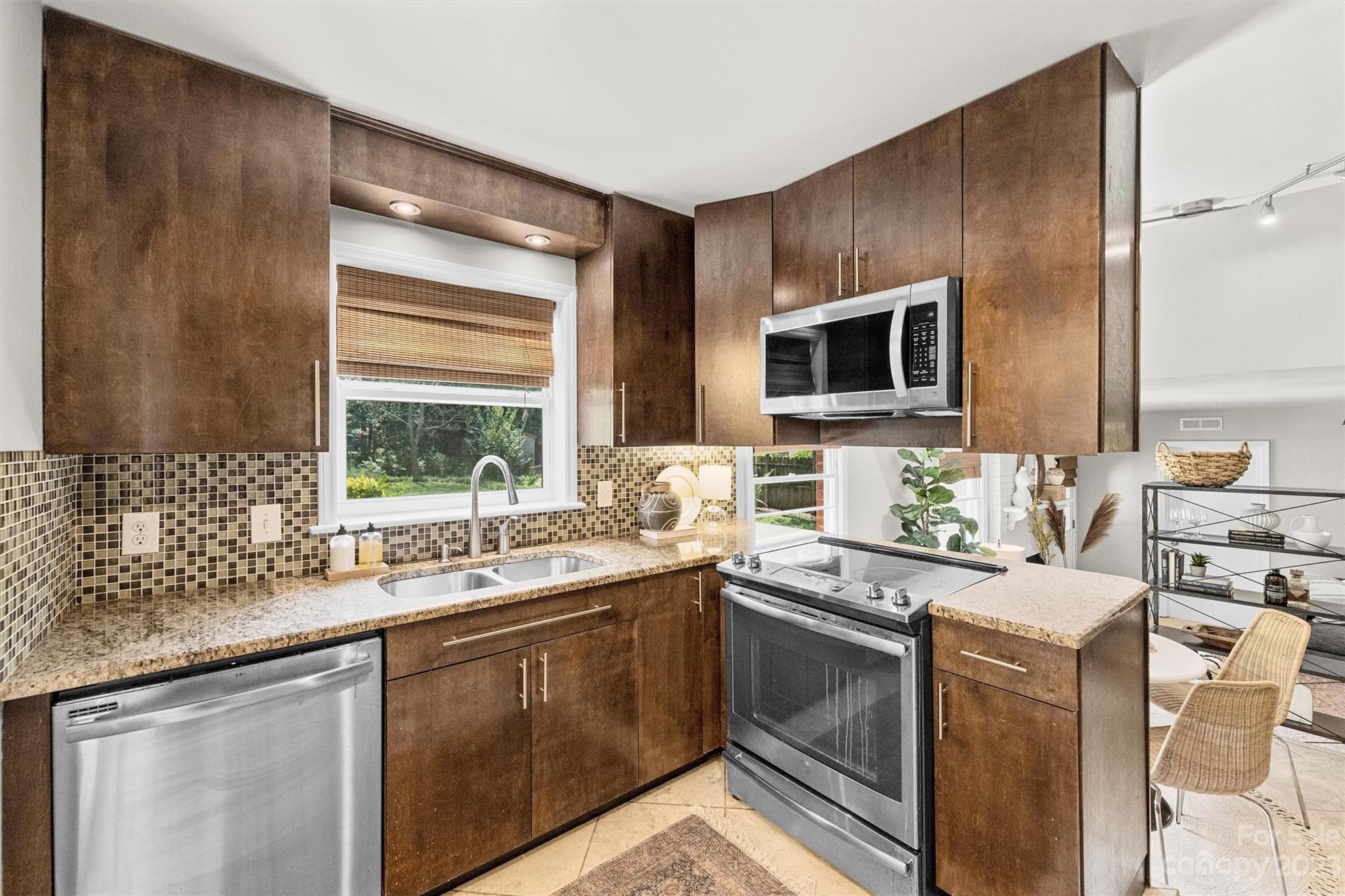 4423 Carriage Drive Circle Charlotte NC 28205