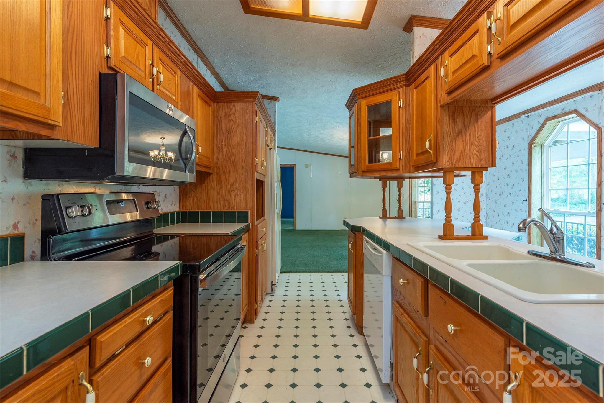 103 6th Street Black Mountain NC 28711