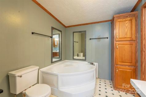 103 6th Street Black Mountain NC 28711