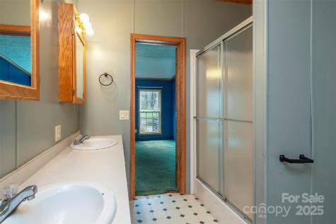 103 6th Street Black Mountain NC 28711