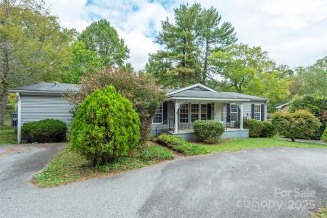 103 6th Street Black Mountain NC 28711