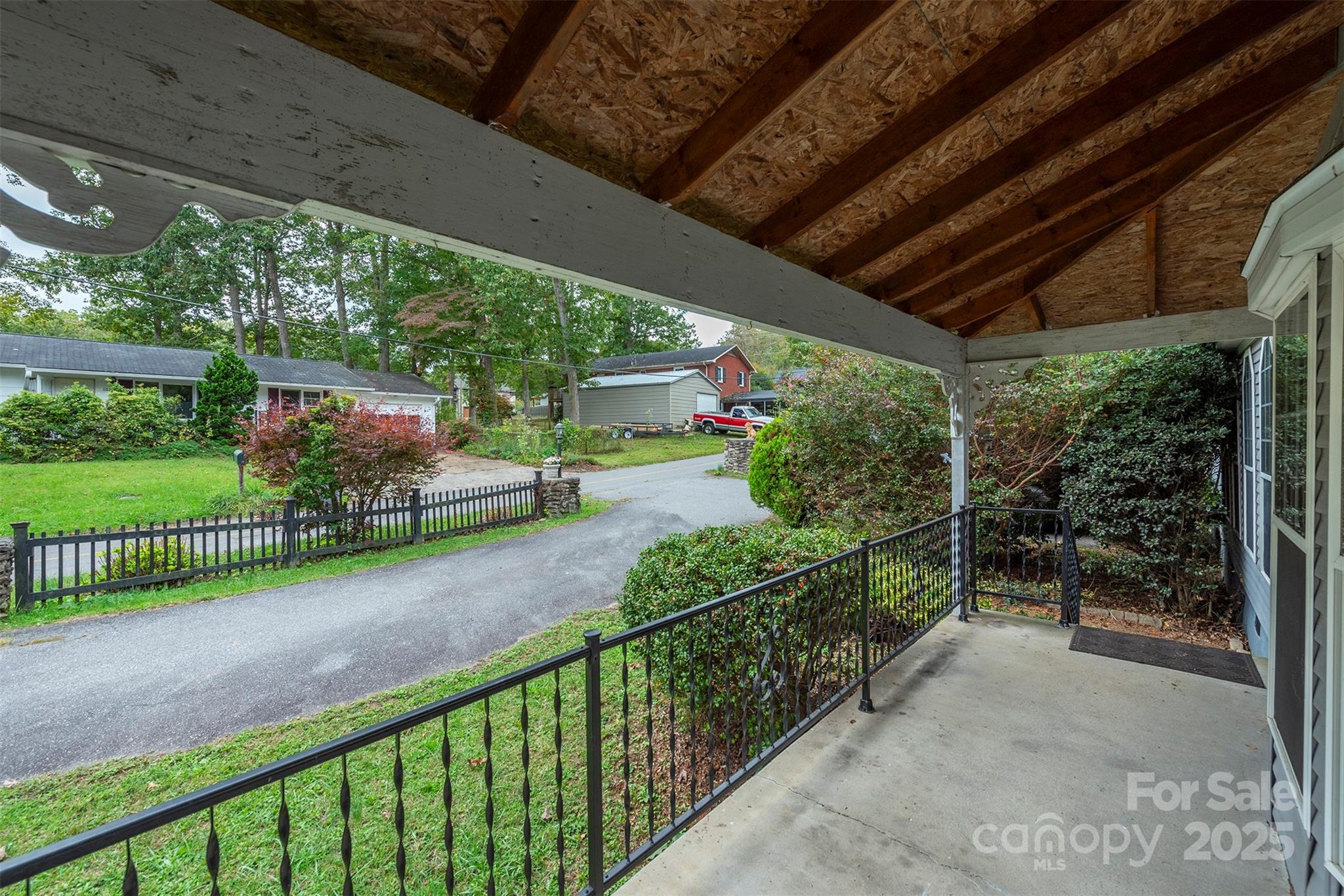 103 6th Street Black Mountain NC 28711