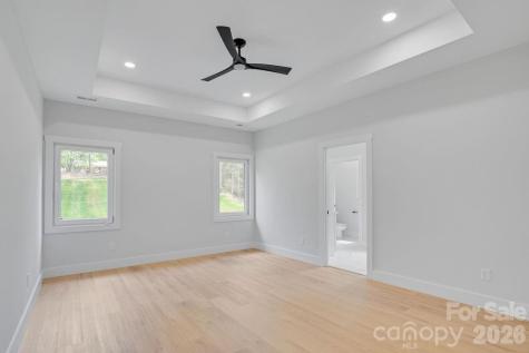 145 Creekwood Drive Dallas NC 28034