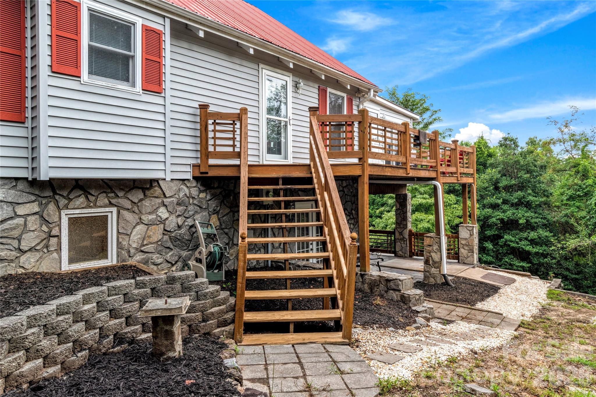 197 Fairview Drive Traphill NC 28685