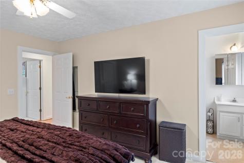 197 Fairview Drive Traphill NC 28685