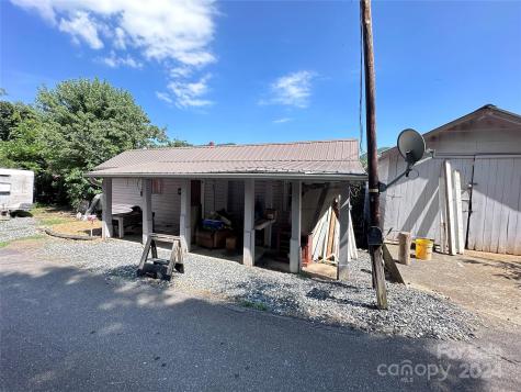 72 Short Street Hot Springs NC 28743