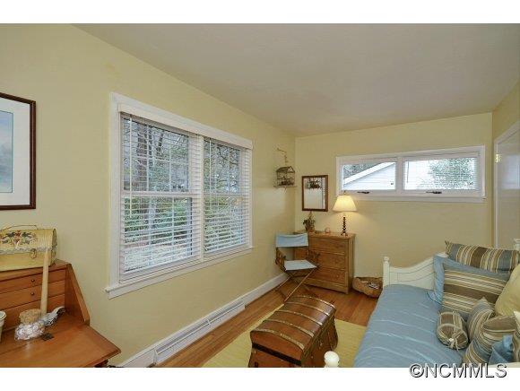 9 Woodcrest Road Asheville NC 28804