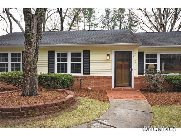9 Woodcrest Road Asheville NC 28804