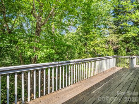 120 Lakewood Drive Lake Lure NC 28746